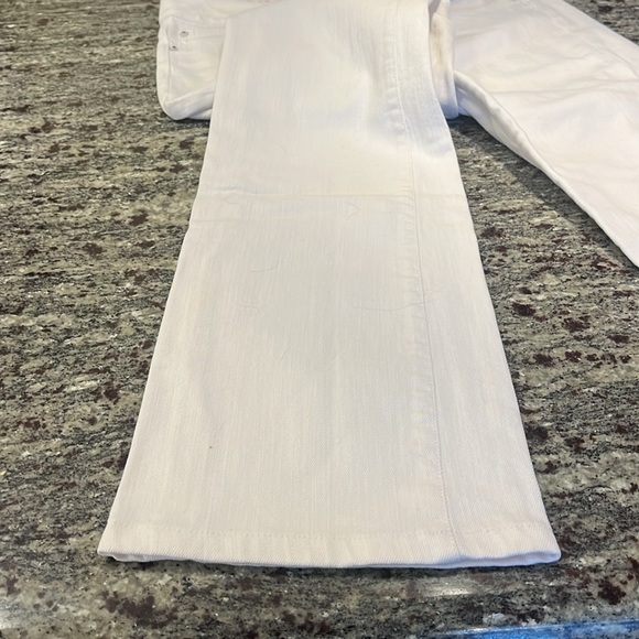 Lilly Pulitzer white jeans - Picture 5 of 11